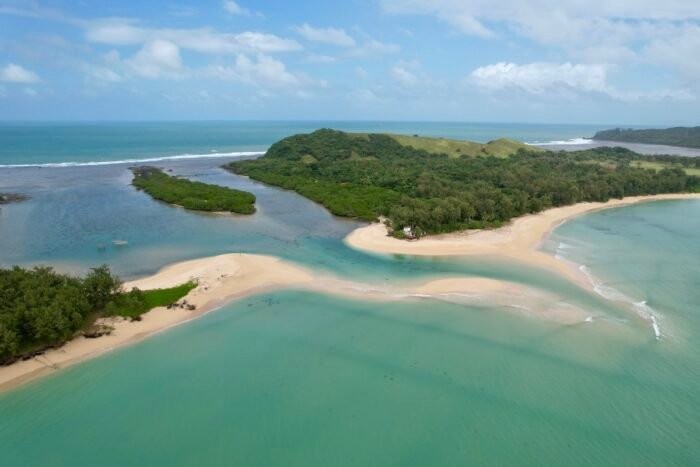 Apuao Pequena Island